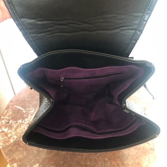 ⭐️ Sold ⭐️ Hand Embroidered backpack - Picture 10 of 10